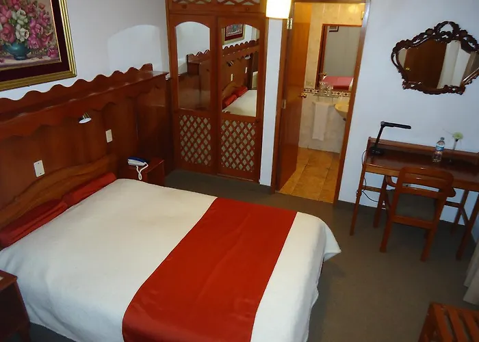 Hotel La De Atahualpa 3*