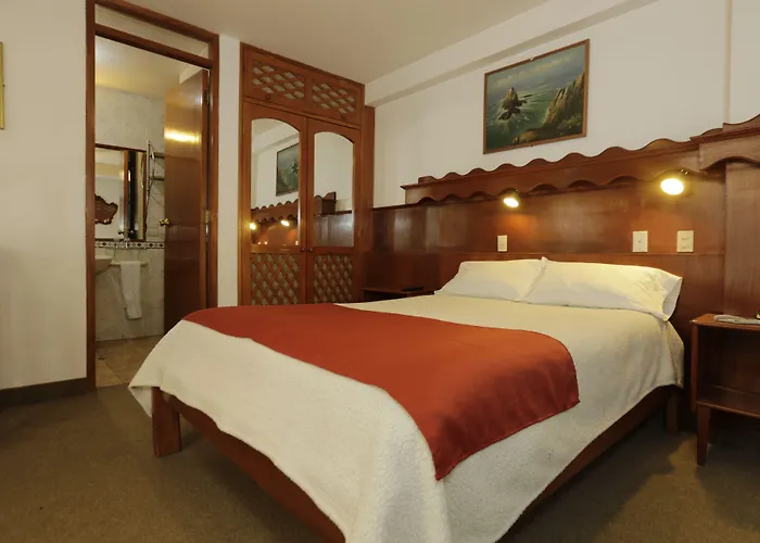 La De Atahualpa Hotel 3*